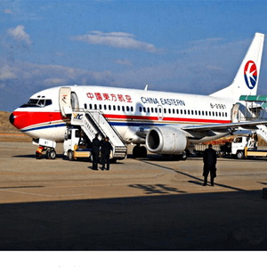 富蕴可可托海航空邮寄航空快运业稳步发展的原因是什么？